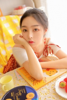 三田佳子